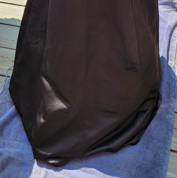 Black evening gown size 8 - Picture 8 of 16